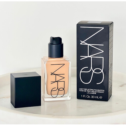 Phấn-nền-dạng-lỏng-NARS-Light-Reflecting-Foundation-30ml